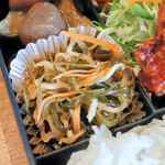 貝の又 - 昆布が入った煮物