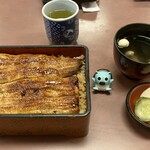 山崎屋 - うな重（上）　ご開帳