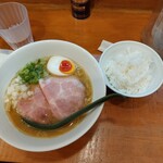 麺屋 はなぶさ - 鶏そばプレミアム（大盛）