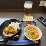 Honolulu International Airport JAL Sakura Lounge - 