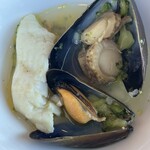 ブッフェ・ダイニング オーシャンテラス(ヨコハマ グランド インターコンチネンタル ホテル) - 暖かいスープ