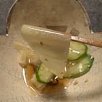 NOMI RESTAURANT - ハヤトウリ、カミナリイカのゲソの酢の物