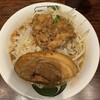 ラーメン 雷 東京本丸店