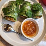 THE PIG ＆ THE LADY - 生春巻き 肉系で珍しい具でした 3人前