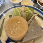 たべごとや みなと - たべごとや　みなと　おでんの盛りあわせ　特にエスニック料理にアレンジすることなく、正統的で丁寧な仕事を感じる仕上げです