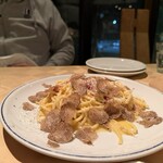 ピッツェリア ジンガラ - カルボナーラトリュフ乗せ