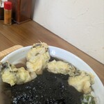 釜揚げ屋 - でっかい牡蠣天が4つも✨️