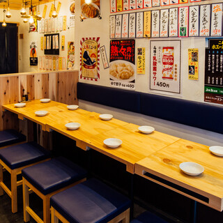 2F階3階各フロア35名まで貸切◎店内で野球観戦もできます♪