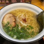 麺屋 無双 - 牛骨ラーメン 830円 （税込）