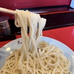 つけそば 丸長 - 瑞々しい喉越しの良い自家製中太ウェーブ麺