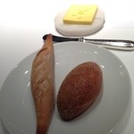 レフェルヴェソンス - プチバゲット・ライ麦とオリーブのパン