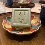 新宿 うしみつ - 最中アイス