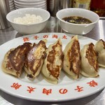 餃子の肉太郎 - 
