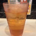 蒙古タンメン中本 - クーポンサービスでウーロン茶無料