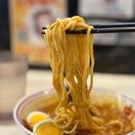 蒙古タンメン中本 - 通常麺は、コシがあって美味しい！！