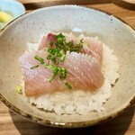 日本料理FUJI - 朝の定置網で採れた鰤の漬けご飯