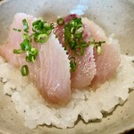日本料理FUJI - 朝の定置網で採れた鰤の漬けご飯