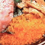 鮮魚鶏出汁麺 沢むら - 啜ると飛び込んでくるトビッコ