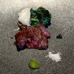 IN DISH - カイノミの炭火焼き