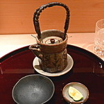 日本料理 百屋 - 猪肉の土瓶蒸し