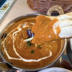 ヒマラヤン ダイニングステーション - 茄子とチキンのカレー