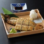 日田まぶし千屋 - 白焼き　わさび・ゆずごしょうを添えてどうぞ