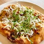 parlor_hana bySN - 山利シラスピッツァ