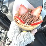 Crepe Shop SARU - ストロベリーティラミスのクレープ