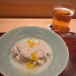 割烹 室井 - タラの白子　お米　煮えばな　キャビア
      ゆずの料理