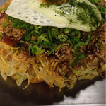 Okonomiyaki Imai - 赤麺入り