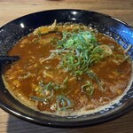 博多ラーメン　琥家 - 黒ラーメン3辛 