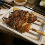 関内もつ肉店 - 