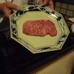 うかい鳥山 - いろり牛炭火焼きコースのお肉9560円