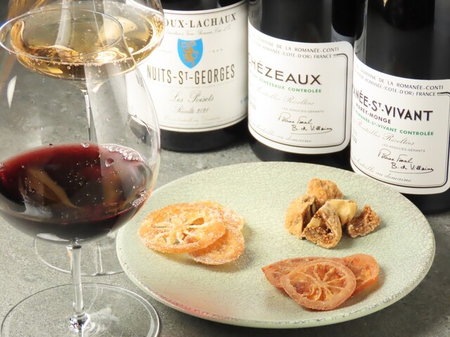 Wine Cave 九二 （ワインカーヴキュウニ）のご予約 - 栄町/ワインバー