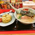 ラーメン山岡家 - 料理写真: