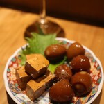 三茶一九 ハナレ - クリームチーズと半熟うずらのたまり醤油漬け