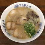 ラーメン（650円）