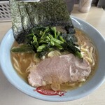 ラーメン 町田家 - 料理写真:らーめん