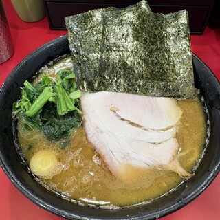 ラーメン 杉田家_0