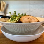 ボニート・ボニート - サイド