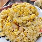 中華飯店 利喜 - はい　チャーハン　ヤバすぎ　¥750
