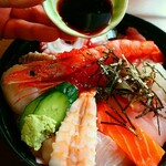 一力 - 海鮮ちらし丼 1200円