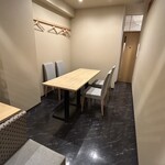 口福 みなみ - テーブル席