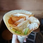 クレープ えんどう - アボカドベーコン