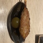 比内地鶏串 Sot l'y laisse - 