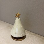 Restaurant OGATA - テーブルのツリー