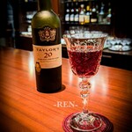 シェヘラザード - ポートワイン TAYLOR's