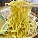 薄野 中村屋 - 西山製麺の麺リフト⤴︎