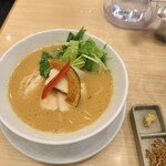 銀座 篝 大手町店 - 鶏白湯　醤油　Soba（¥1,300）