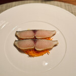ラシェット・ブランシュ - 糸島産の鰆の燻製とキャロットラペ
